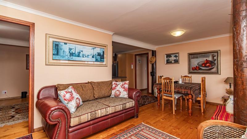 6 Bedroom Property for Sale in Outeniqua Strand Western Cape